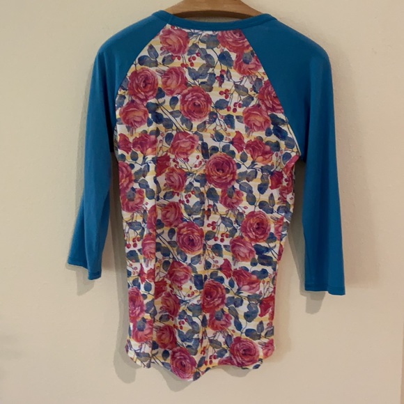 LulaRoe Floral Baseball Tee - Picture 4 of 6